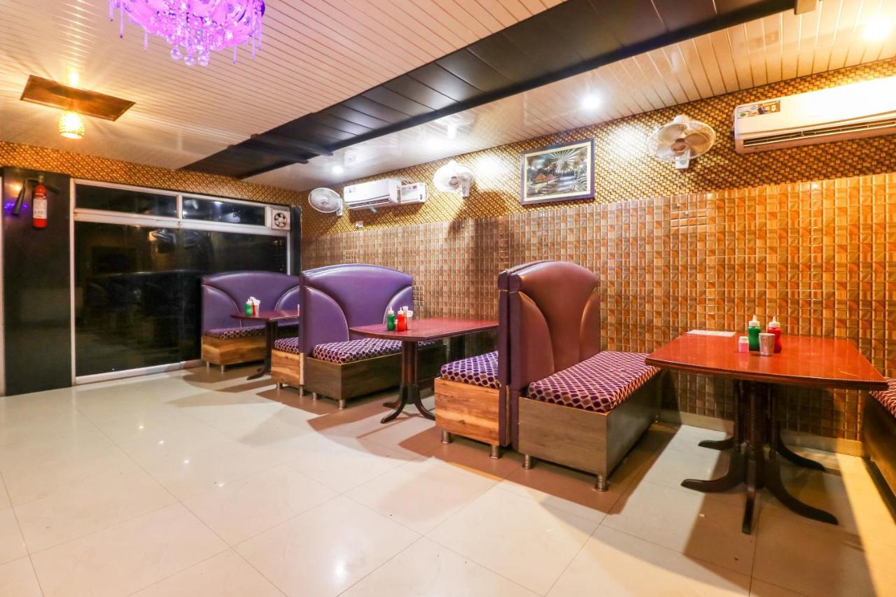 Oyo 6908 Hotel Royal City Āzamgarh Kültér fotó